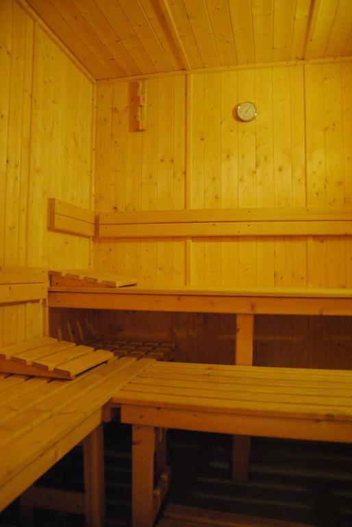Hotel Les Combelles Châtel Eksteriør billede